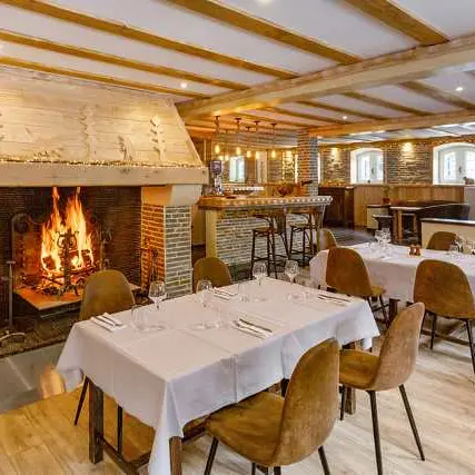 Restaurant-La-Table-de-Florian-del-Burgo-salle-restaurant-web