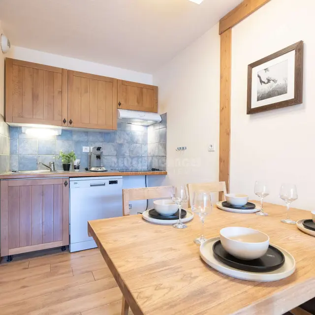 appartement-au-centre-ville-avec-piscine-et-sauna