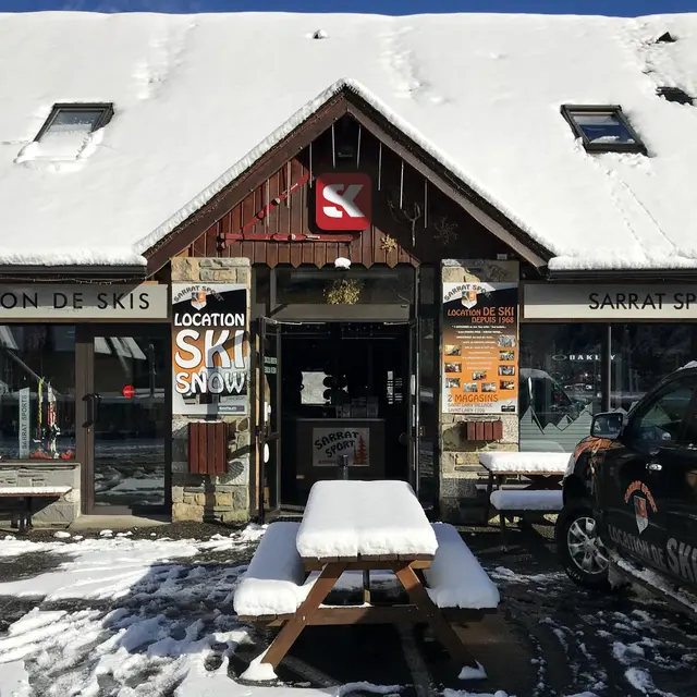 skiset villagephoto4 Dallas