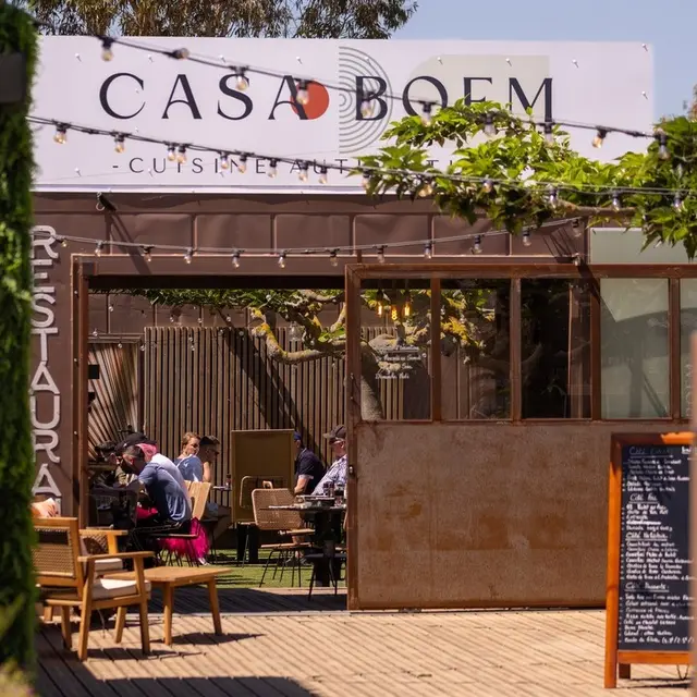 Torreilles commerce casa boem