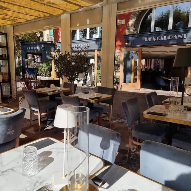 01 - restaurant frégate - collioure