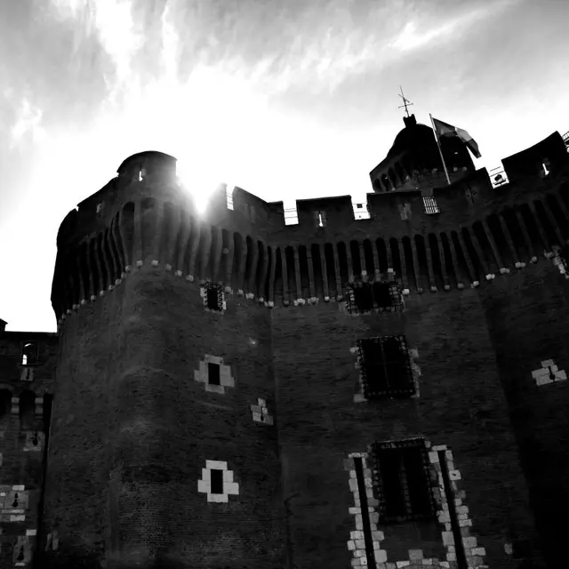 2- Perpignan, entre Histoire et secrets