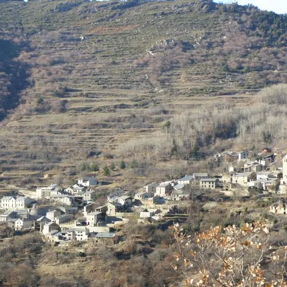 Village d'Ayguatébia_1