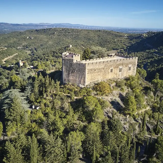 Aspres castelnou chateau