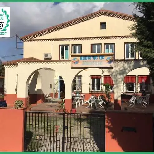 Auberge de Jeunesse 1