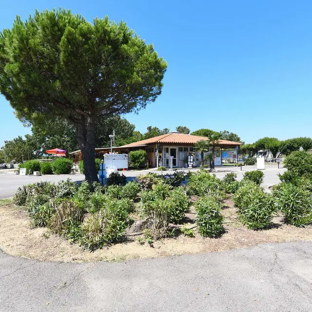 Camping Municipal Les rives du Lac 2