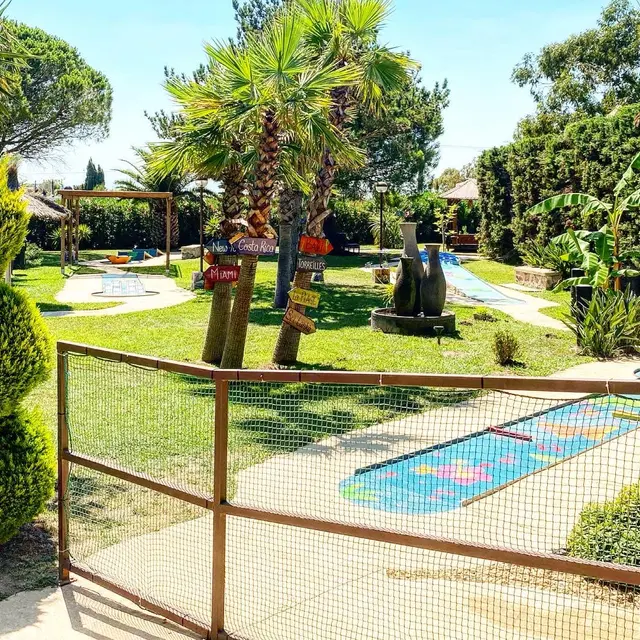TORREILLES LOI MINIGOLF GREEN18