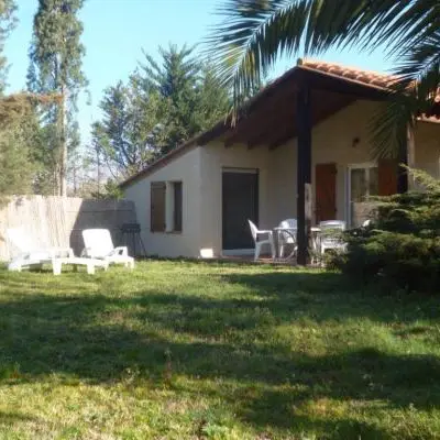 Sur 1000m² de terrain