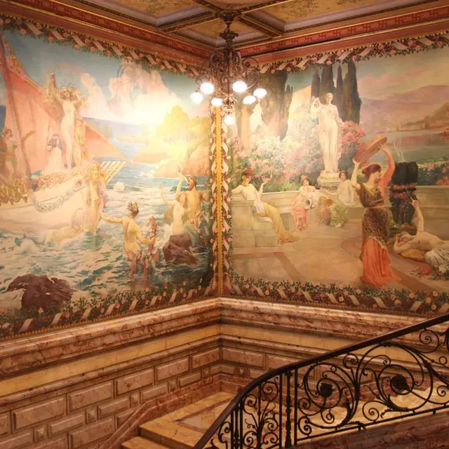 Hôtel PAMS - escalier 1