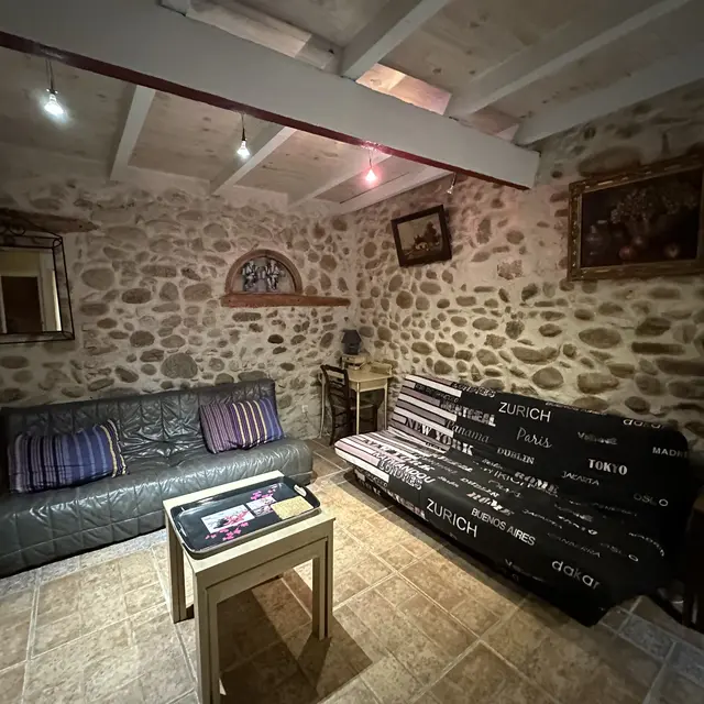 Meublé Granados Le Boulou