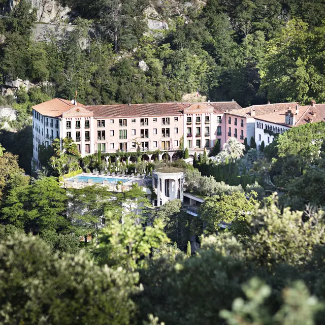 MTG HEB EXT 017 GRAND HOTEL MARIELSA NIELS