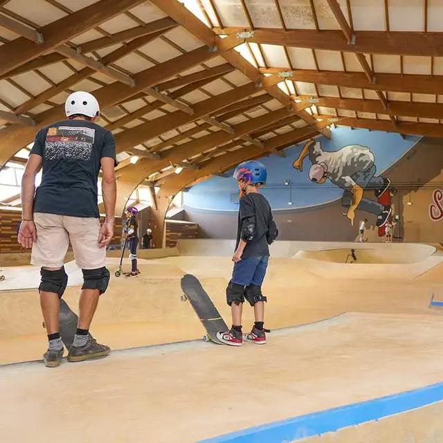 PORT BARCARES SKATE PARK INDOOR