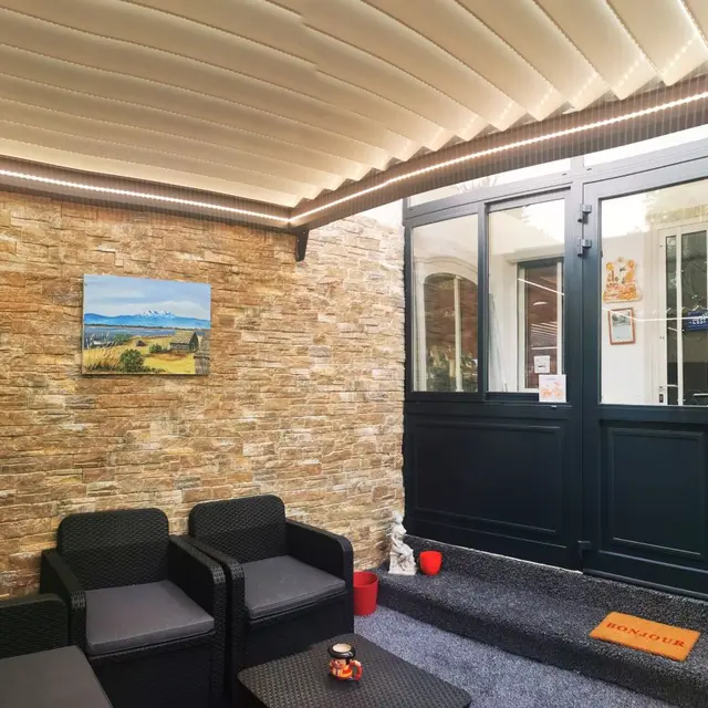 SALON D'EXTERIEUR Mr Juanole