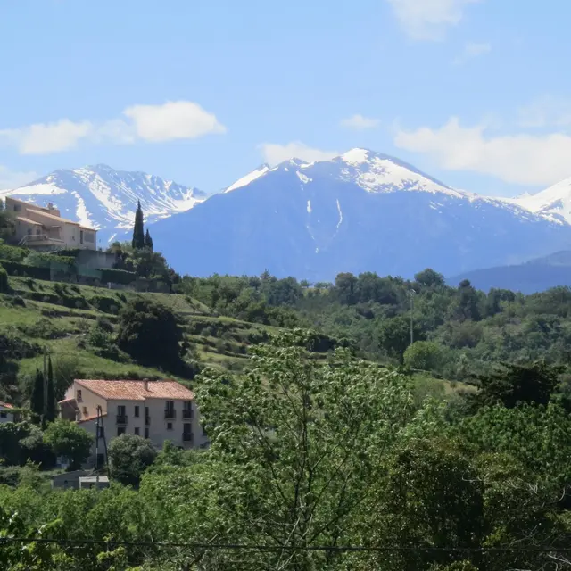 Sarrazin vue extérieure à l'ouest