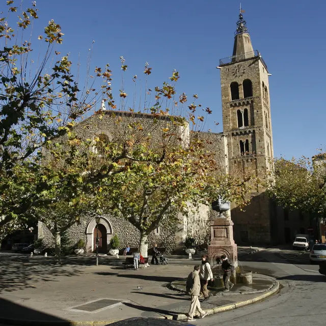 centre ville Prades.2 JPG