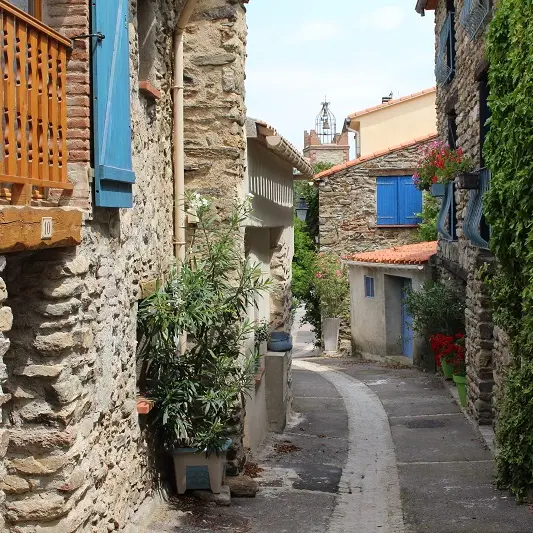 Dans les ruelles de Clara-Villerach_1