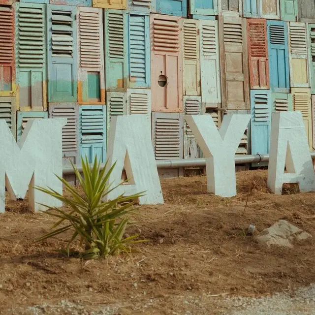 TORREILLES RESTAURANT MAYA CLUB