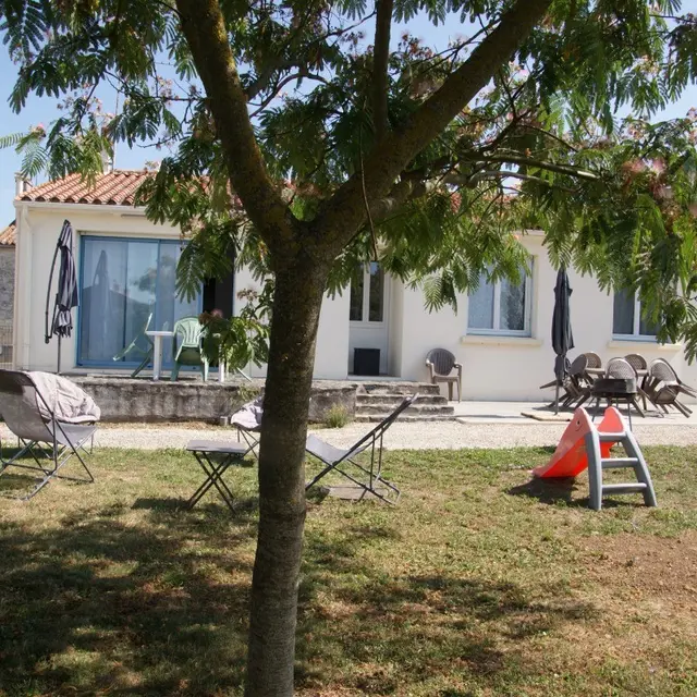 331916 - Maison côté jardin