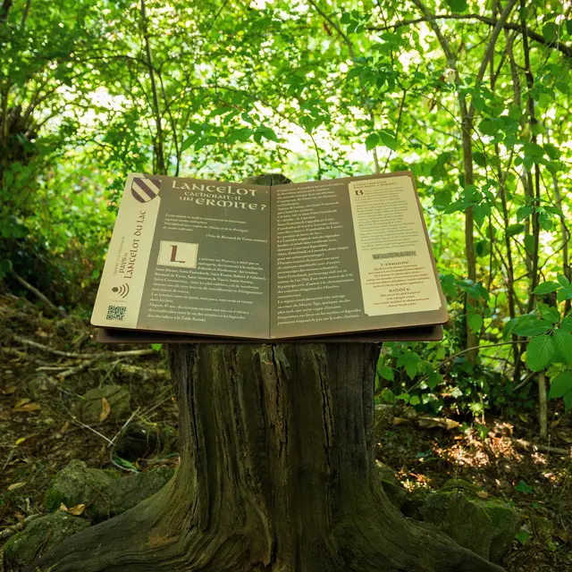 sentier Lancelot au pays de Lassay