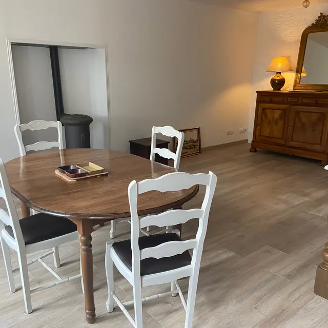 373808 - Cuisine/salle à manger