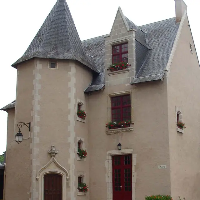 vallee-de-la-sarthe-Precigne-Mairie-ITI72