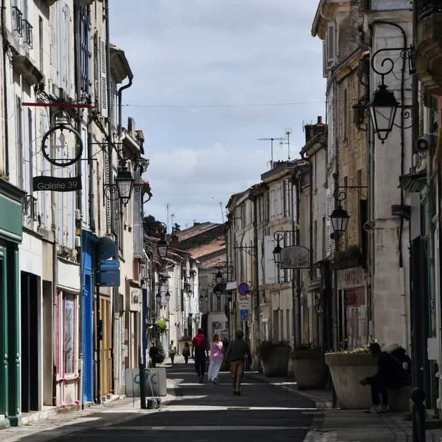 Rue des Loges