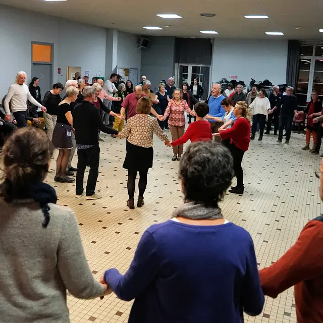 Bal traditionnel à Saint-Médard