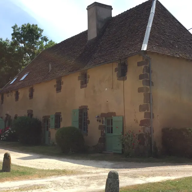 Gîte Perrochel - Saint-Aubin-de-Locquenay - extérieur