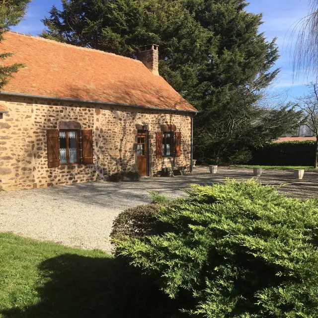 Gîte La Sonnerie - Vernie - extérieur