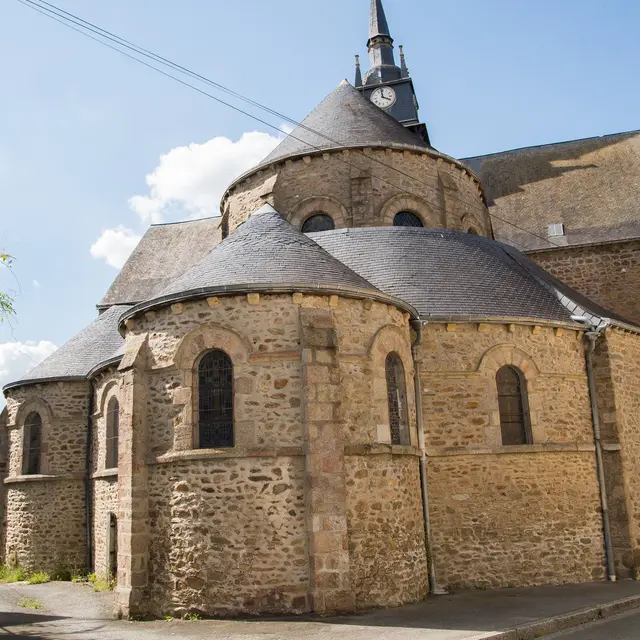 Mayenne Eglise St Martin