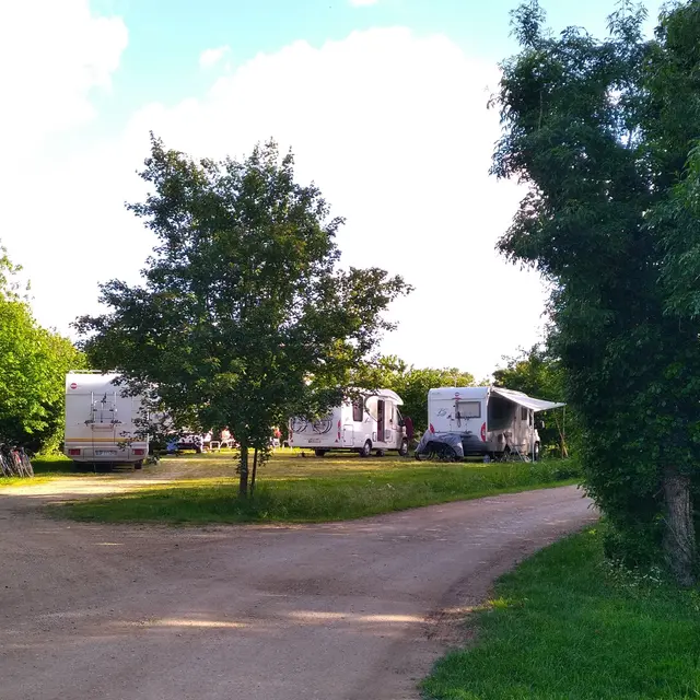 aire camping-car - L