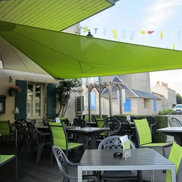 auberge-de-maitre-pannetier-vouvant-rest-1