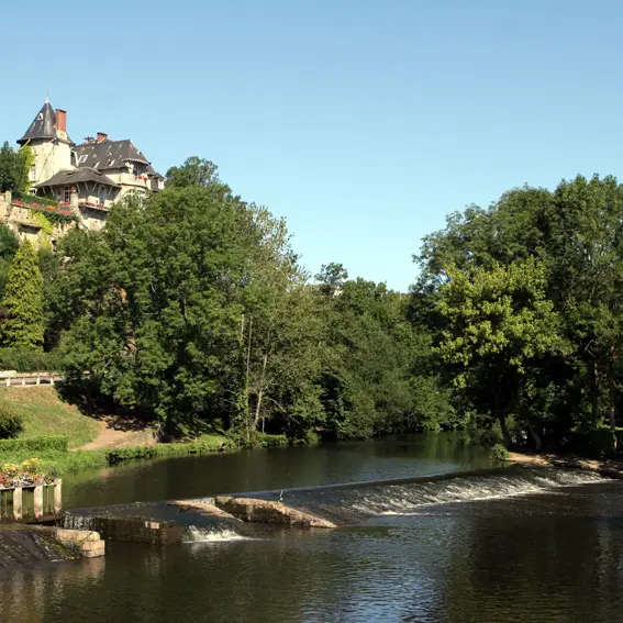 Ambrieres les vallées