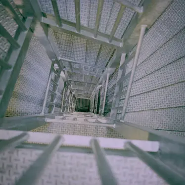 Escalier des Archives départementales de la Mayenne