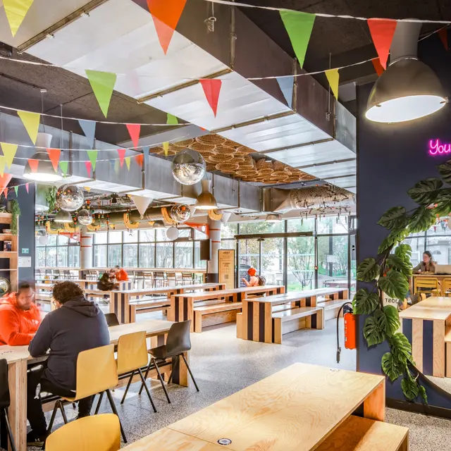 Foodcourt