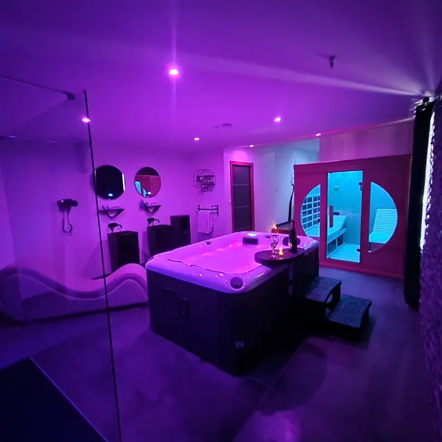 SPA/SAUNA