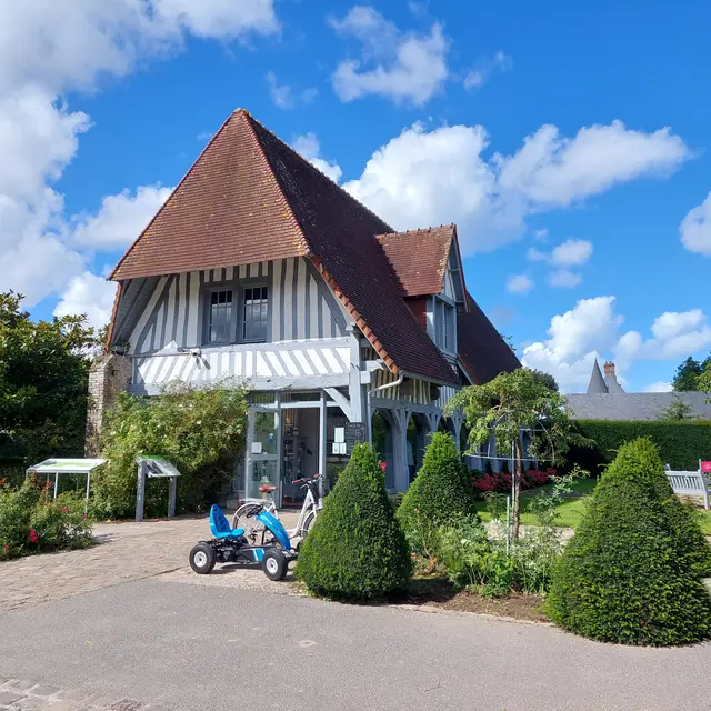Musée Jacques-Émile Blanche, Parc du Colombier