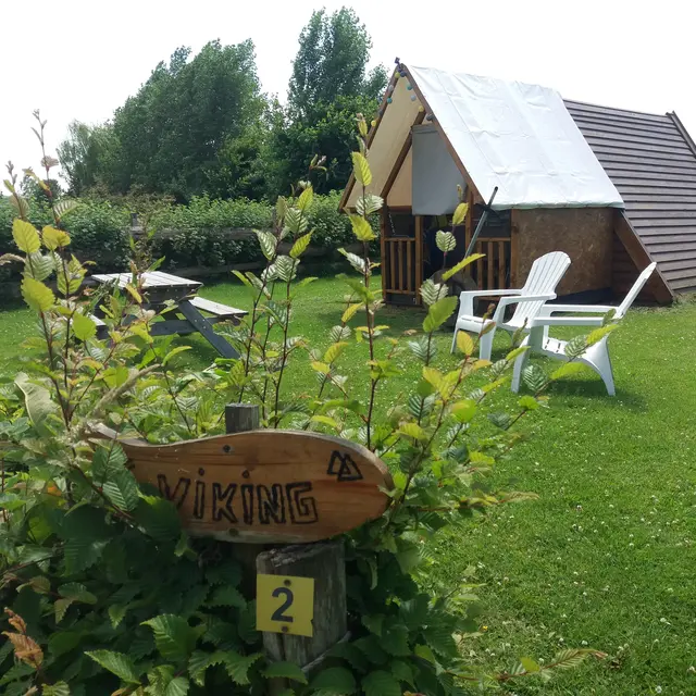 Viking - Les Cabanes d'Eddie - Avesnes-en-Val  ©Ayral