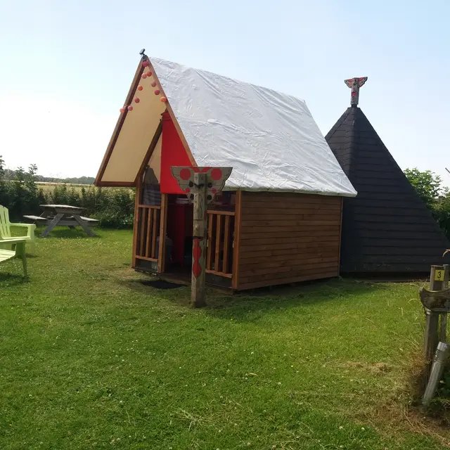 Les cabanes d'Eddie, avesnes en val
