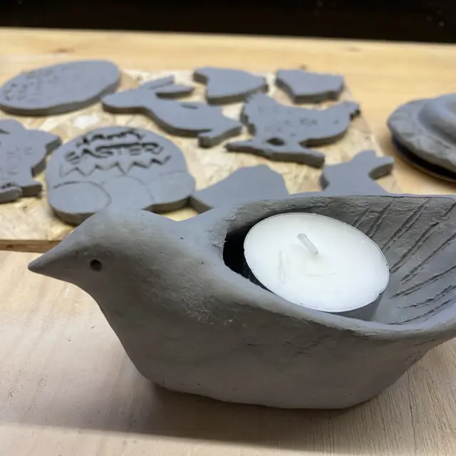 Atelier créatif céramique enfant
