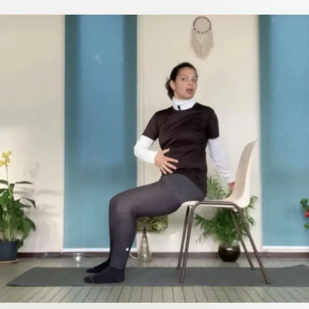 yoga-Jeanne-Pinson
