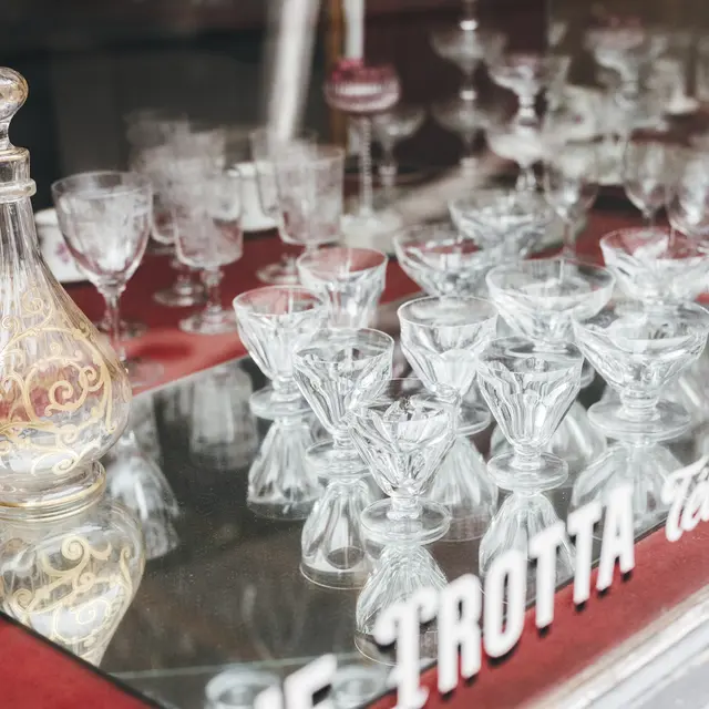 Antiquités