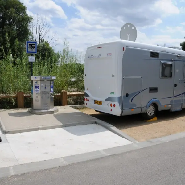 Aire de stationnement - Oissel