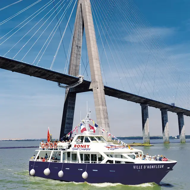 Bateau Ville d'Honfleur Pont de Normandie