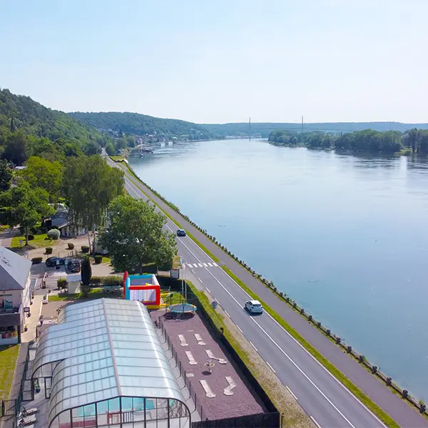 Camping Barre y Va vue aérienne Villequier Rives en Seine Caux Seine tourisme