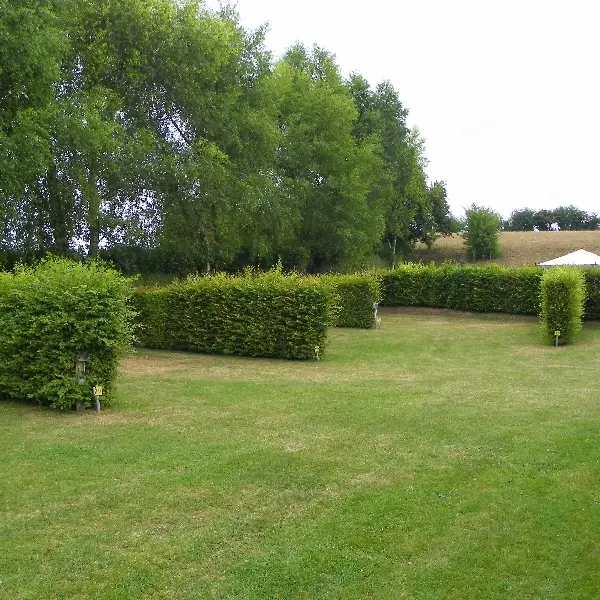 Camping Le Clair Ruissel à Nolléval