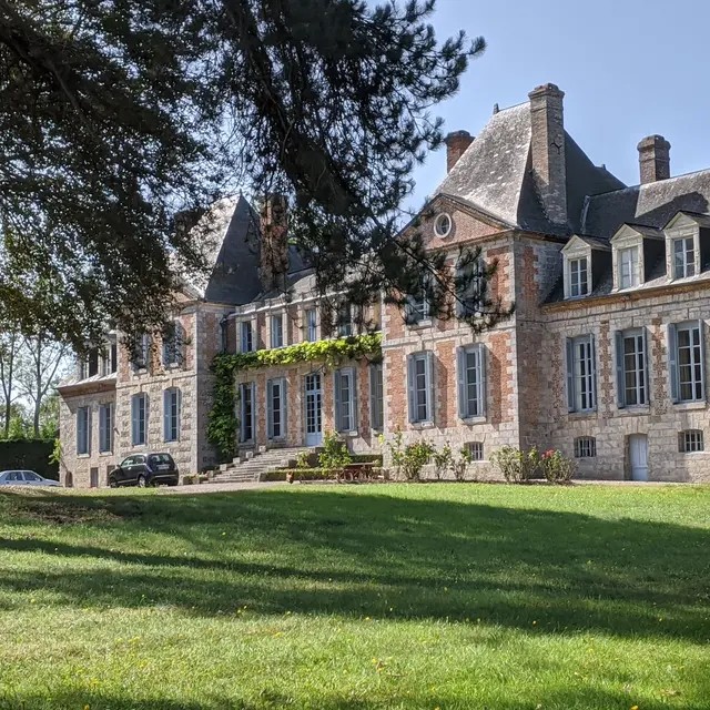 Chateau st aubin-sur-mer©stap-2023