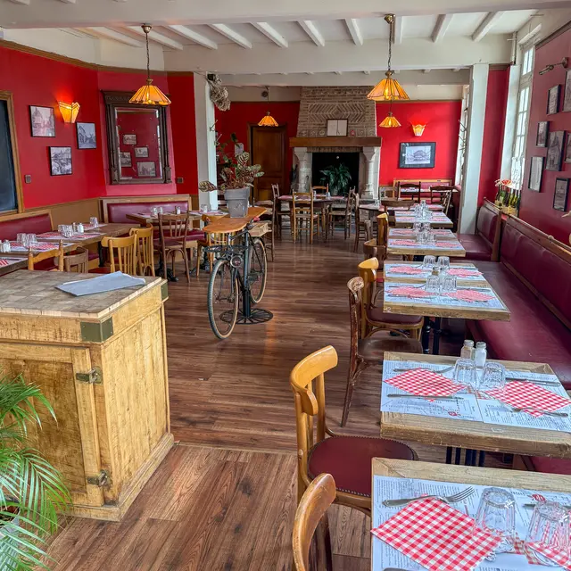 Chez Jeanette Yerville