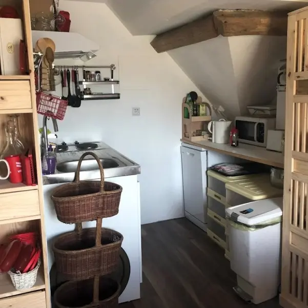 Mme SABATIER - ADORABLE COCON - ANGERVILLE LA MARTEL - 2021