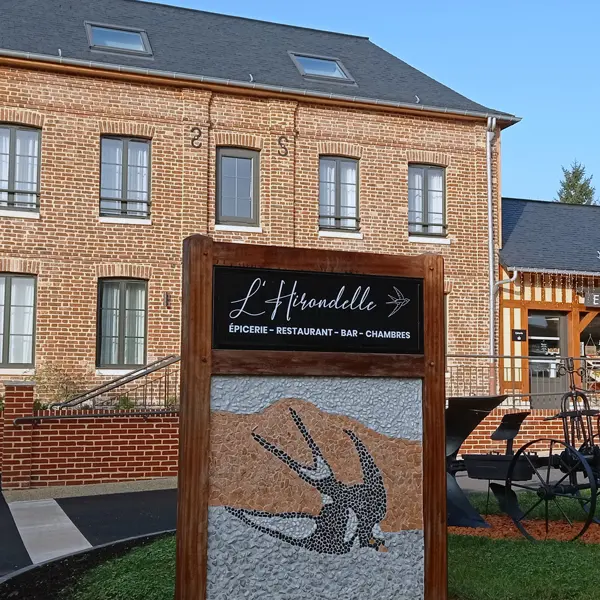 ETOUTTEVILLE-LHirondelle